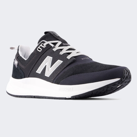 Кросівки New Balance model 900 - 174563, фото 2 - інтернет-магазин MEGASPORT