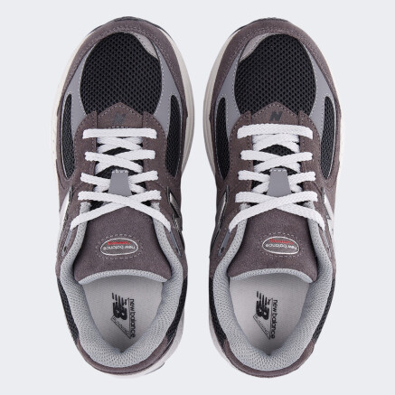 Кросівки New Balance дитячі model 2002 - 174580, фото 6 - інтернет-магазин MEGASPORT