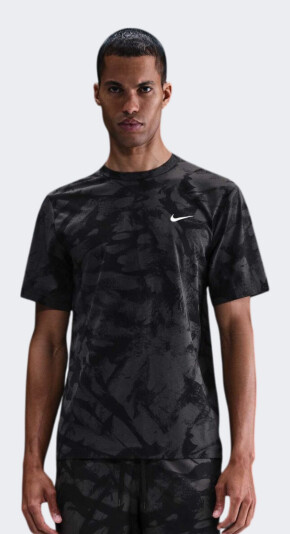 Футболка Nike M NK DF UV HYVERSE SS TOP PRIN - 174703, фото 1 - інтернет-магазин MEGASPORT