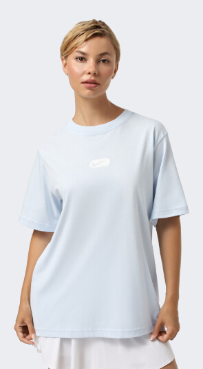 Футболка Nike W NSW CLUB SS TEE OC SWOOSH - 173626, фото 1 - інтернет-магазин MEGASPORT