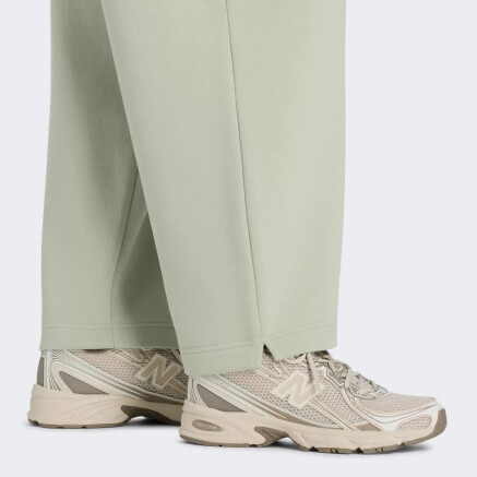 Спортивнi штани New Balance Linear Heritage Fleece Barrel Leg Pant - 175563, фото 6 - інтернет-магазин MEGASPORT