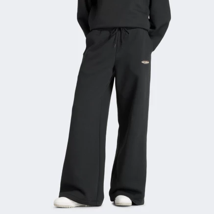 Спортивнi штани New Balance Reimagined Fleece Wide Leg Pant - 175566, фото 1 - інтернет-магазин MEGASPORT