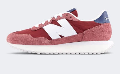 Кросівки New Balance model 237 - 175568, фото 1 - інтернет-магазин MEGASPORT
