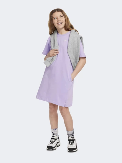 Плаття Nike G NSW TSHIRT DRSS - 165723, фото 1 - інтернет-магазин MEGASPORT