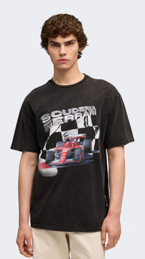 Футболка Puma Ferrari Sportswear Graphic Tee II - 175742, фото 1 - інтернет-магазин MEGASPORT