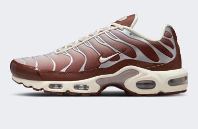 Кросівки Nike W AIR MAX PLUS - 175791, фото 1 - інтернет-магазин MEGASPORT