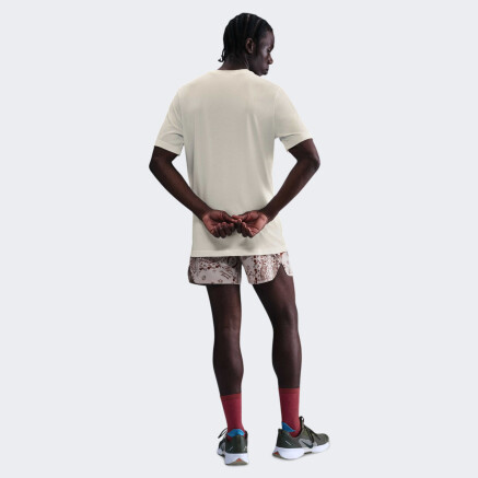 Футболка Nike M NK DF TEE TRAIL LOGO - 176107, фото 2 - інтернет-магазин MEGASPORT