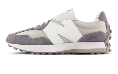 Кросівки New Balance model 327 - 173886, фото 1 - інтернет-магазин MEGASPORT