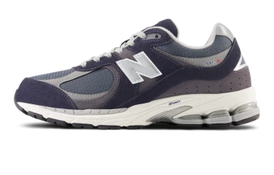 Кросівки New Balance model 2002R - 174560, фото 1 - інтернет-магазин MEGASPORT