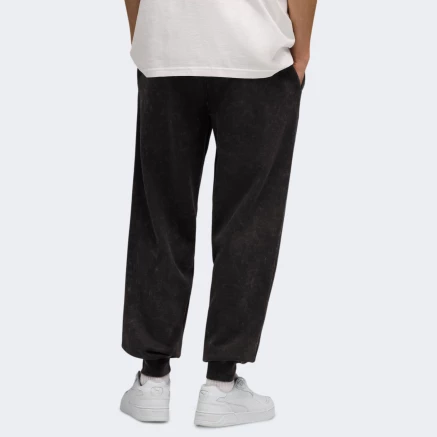 Спортивнi штани Puma ESS ELEVATED Relaxed Wash Sweatpants FL - 176231, фото 2 - інтернет-магазин MEGASPORT