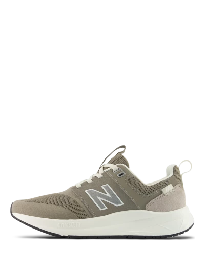 Кросівки New Balance model 900 - 174564, фото 1 - інтернет-магазин MEGASPORT