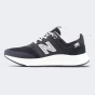 Кросівки New Balance model 900, фото 1 - інтернет магазин MEGASPORT