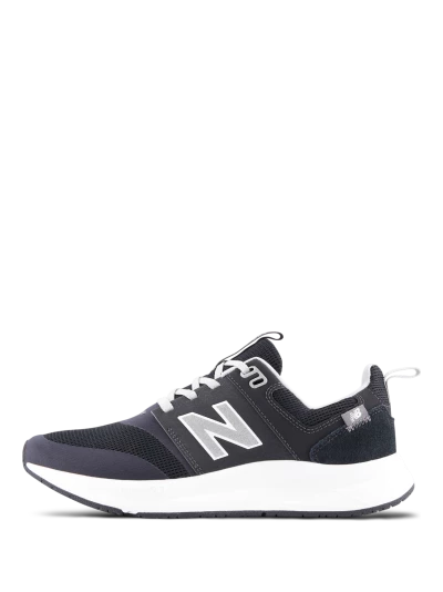 Кросівки New Balance model 900 - 174563, фото 1 - інтернет-магазин MEGASPORT