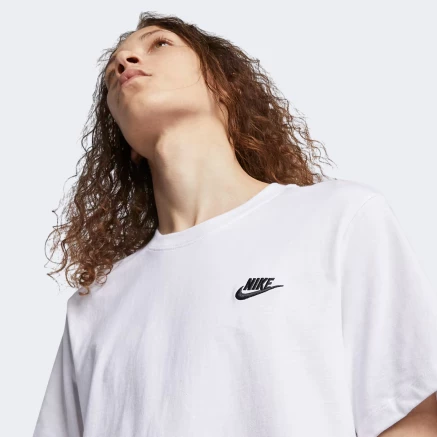 Футболка Nike M Nsw Club Tee - 135368, фото 4 - інтернет-магазин MEGASPORT