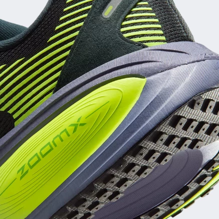 Кросівки Nike VOMERO 18 - 176929, фото 7 - інтернет-магазин MEGASPORT
