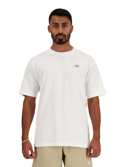 Футболка New Balance Tee NB Small Logo 168009 купити в MEGASPORT, фото 1 Футболка New Balance Tee NB Small Logo - 168009, фото 1 - інтернет-магазин MEGASPORT