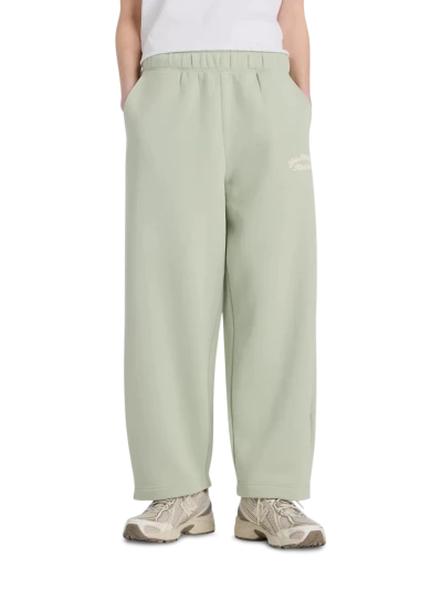 Спортивнi штани New Balance Linear Heritage Fleece Barrel Leg Pant - 175563, фото 1 - інтернет-магазин MEGASPORT