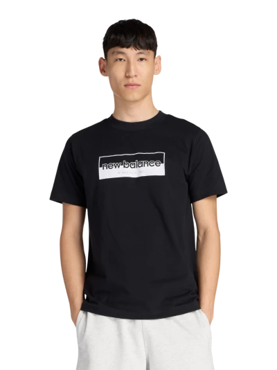 Футболка New Balance Rectangular Logo T-Shirt 175551 купити в MEGASPORT, фото 1 Футболка New Balance Rectangular Logo T-Shirt - 175551, фото 1 - інтернет-магазин MEGASPORT