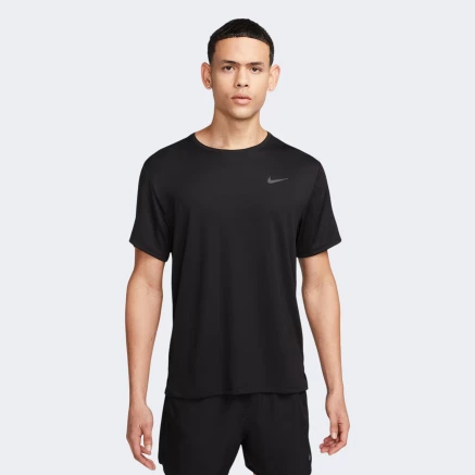 Футболка Nike M NK DF UV MILER SS - 174978 Футболка Nike M NK DF UV MILER SS - 174978