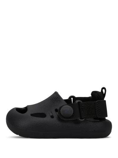 Сандалі New Balance model 8811 - 173522