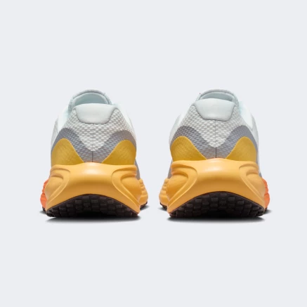 Кросівки Nike REVOLUTION 8 - 178130