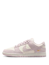 WMNS DUNK LOW SE WMNS DUNK LOW SE