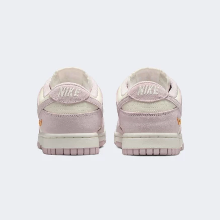 Кеди Nike WMNS DUNK LOW SE - 179161 Кеди Nike WMNS DUNK LOW SE - 179161