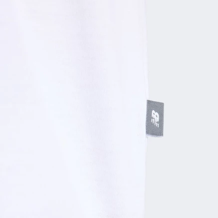 Футболка New Balance Butterfly Oversized T-Shirt - 179220