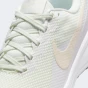 Кросівки Nike W REVOLUTION 8, фото 7 - інтернет магазин MEGASPORT
