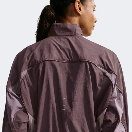 Вітровка Nike W NK SWIFT UV RPL JKT NV - 180083 Вітровка Nike W NK SWIFT UV RPL JKT NV - 180083