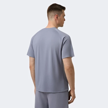 Футболка Puma EVOSTRIPE Tee - 179800