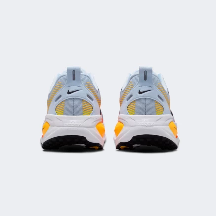 Кросівки Nike VOMERO 18 - 180642