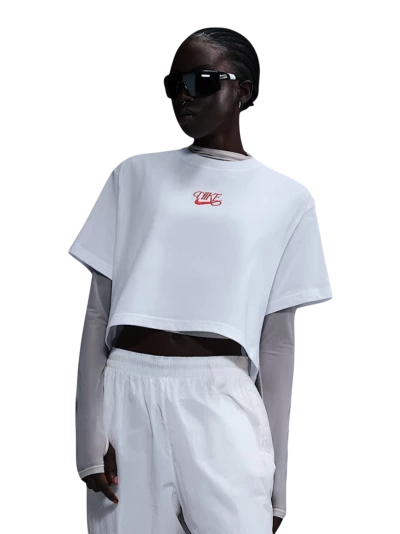 Футболка Nike W NSW SS CROP TEE IWD - 172367 Футболка Nike W NSW SS CROP TEE IWD - 172367