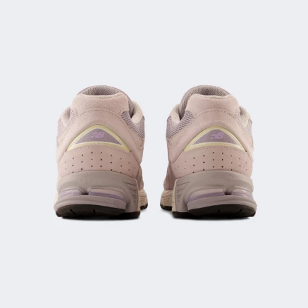 Кросівки New Balance model 2002 SEASONAL - 183417 Кросівки New Balance model 2002 SEASONAL - 183417