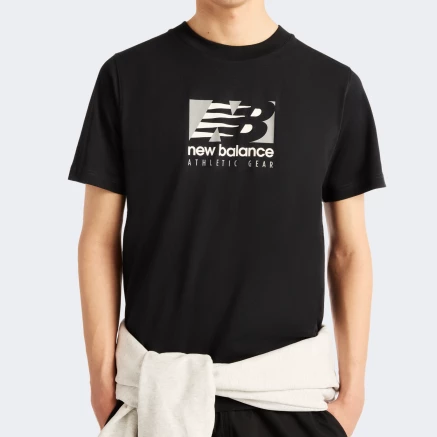 Футболка New Balance Rectangle Relaxed T-Shirt - 186024